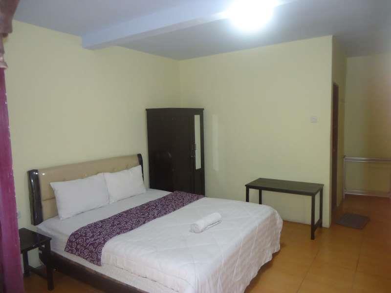מאלאנג Adel'S Guest House מראה חיצוני תמונה